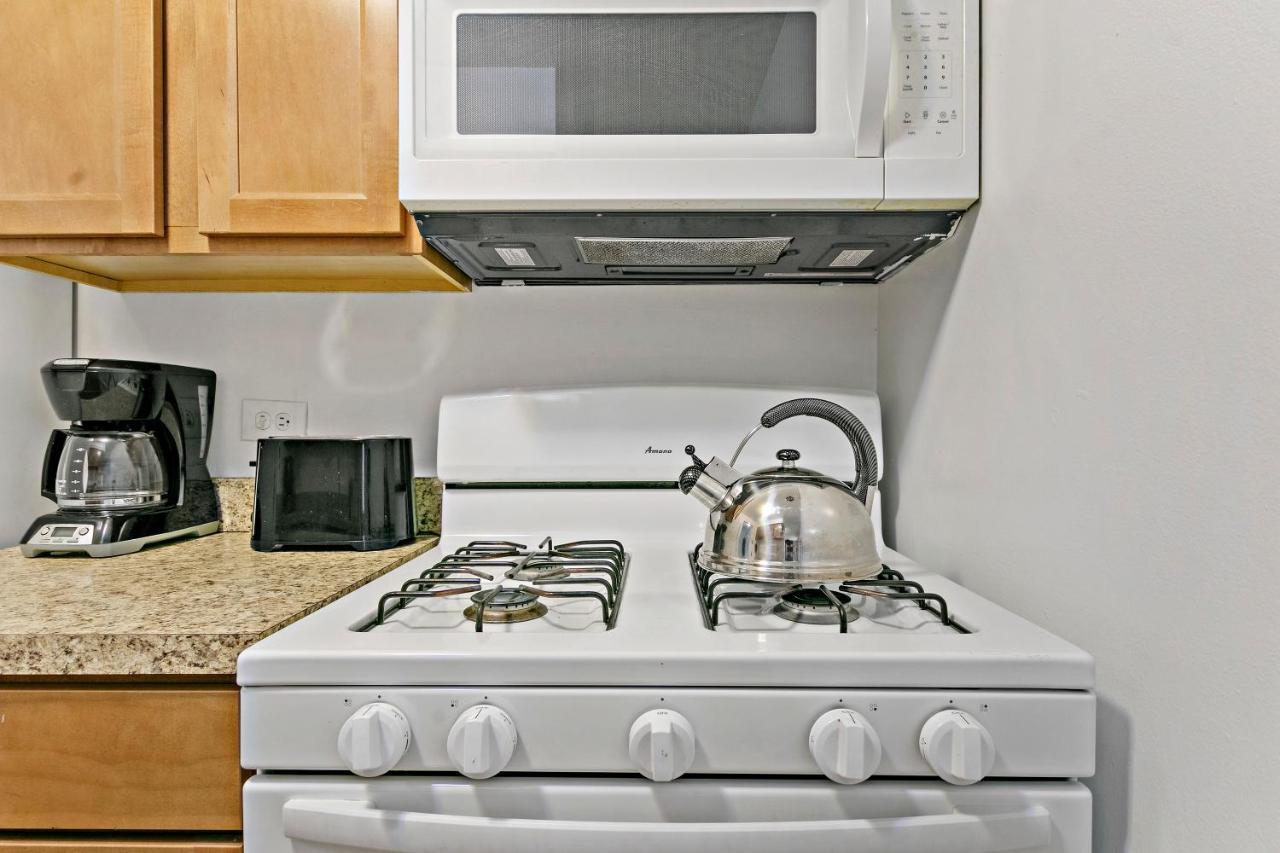 Stunning 1Br Apartment At Center Of Lakeview - Oakdale 211 Chicago Esterno foto